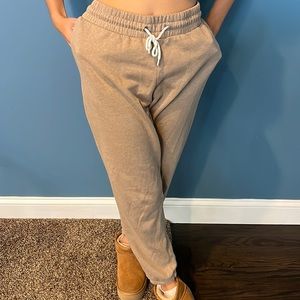Tan sweatpants Old Navy super soft size M